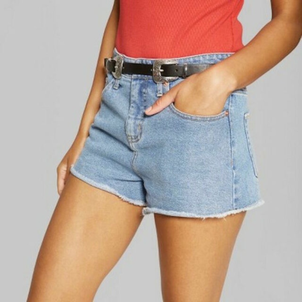 ❄️ 4/30 NWOT Wild Fable High Rise Denim Shorts